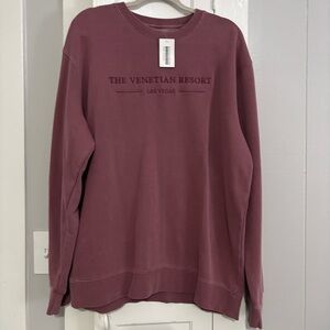 NWT Women’s Maroon Venetian Embroidered Fleece Long Sleeve Crewneck Sweatshirt